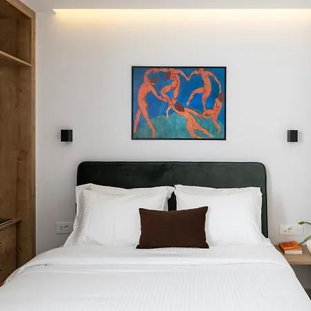 Domios Aparthotel *